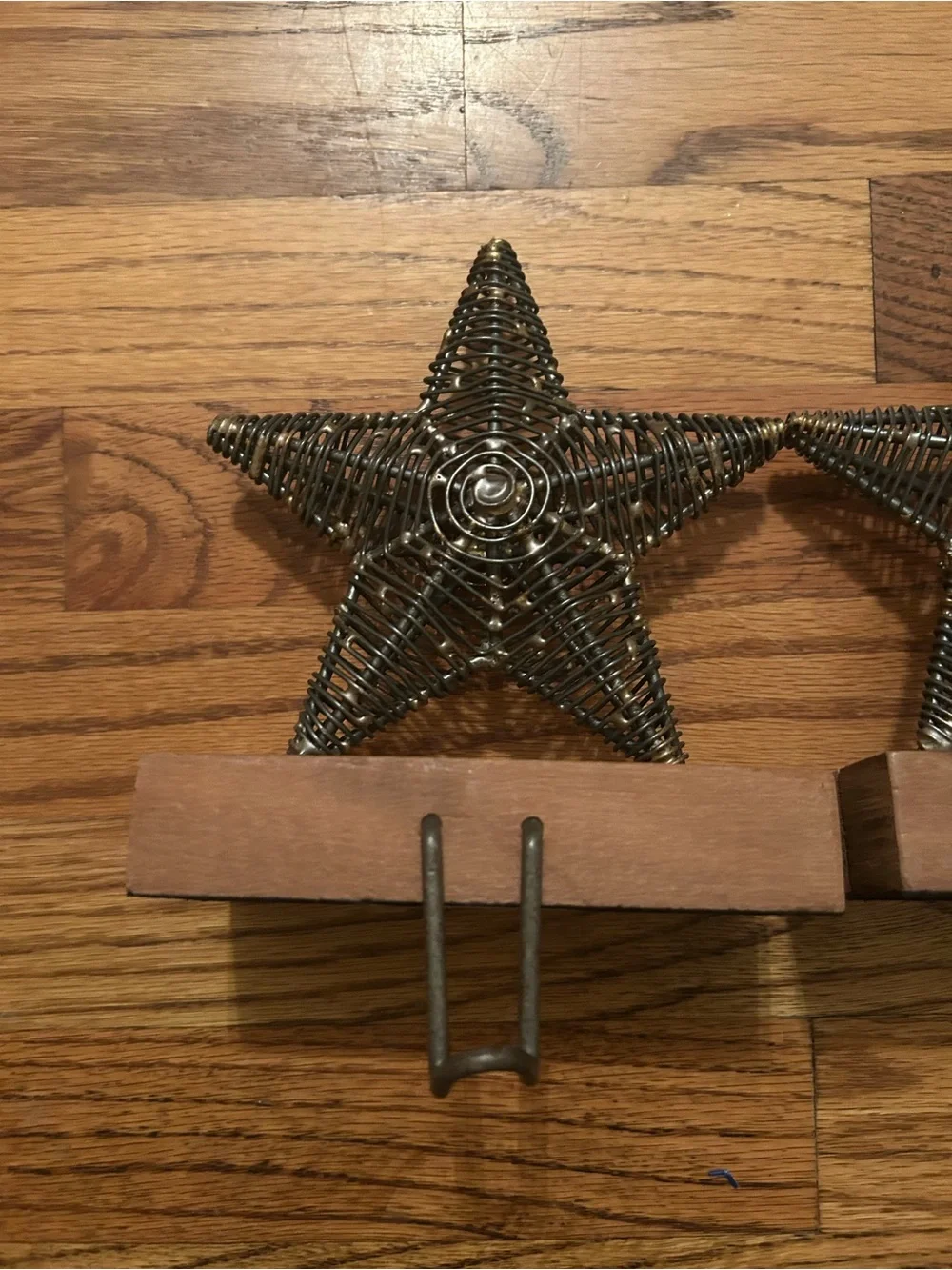 Crate & Barrel Holiday/Christmas/Xmas Metal Star Stocking Hangers W/ Wood Base